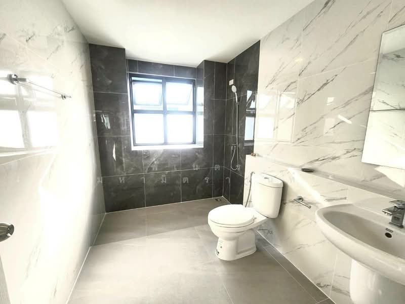 Laddarom Pinklao-Kanchanapisek, Nonthaburi, Kanchanaphisek Road, Bang Muang, Bang Yai, Nonthaburi, 3 Bedrooms, 208 sqm, Single Detached House For Sale, by พเนตร มหามิตรานนท์, 500257008 - DDproperty.com