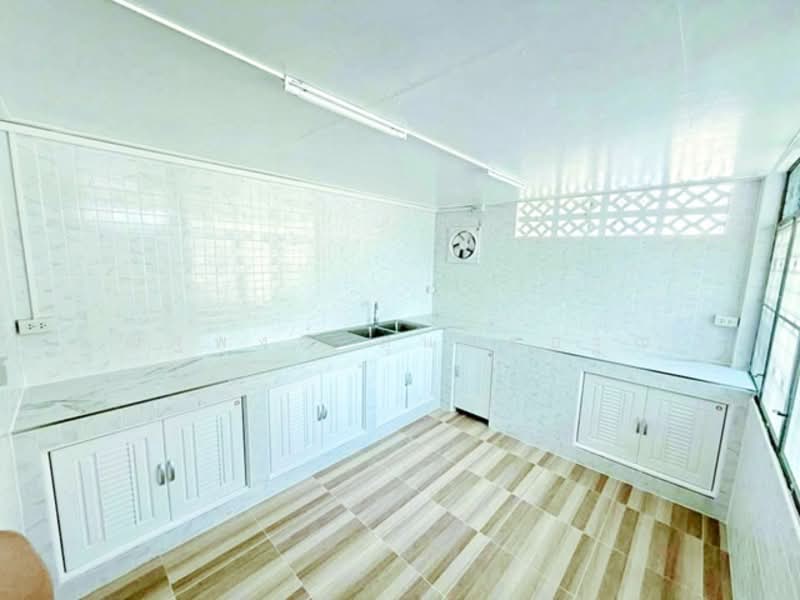 ไม่พบโครงการ, Bangkok, วชิรธรรมสาธิต สุขุมวิท ออ่นนุช, Bang Chak, Phra Khanong, Bangkok, 3 Bedrooms, 250 sqm, Single Detached House For Rent, by ณัฐพงศ์ สุนทรอรุณ, 500257009 - DDproperty.com