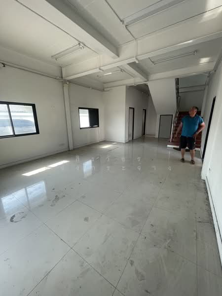Warehouse Chonburi, Chon Buri (Pattaya), ทางคู่ขนานหมายเลข7, Bang Lamung, Bang Lamung (Pattaya), Chon Buri (Pattaya), , 500 sqm, Warehouse/Factory For Rent, by สิรวัชร แจ้งกระจ่าง, 500257014 - DDproperty.com