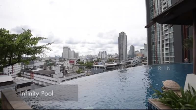 Sky Walk Residences, Bangkok, 1599 Sukhumvit Road, Phra Kanong Nua, Watthana, Bangkok, 2 Bedrooms, 91 sqm, Condo For Rent, by Kornkanok Yuenyonghattaporn, 500257032 - DDproperty.com