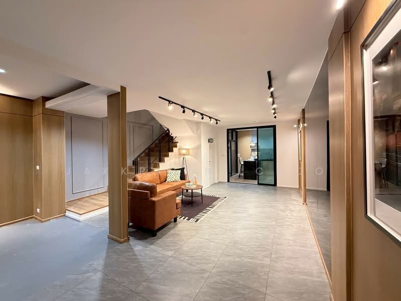 Areeya Mova Kaset-Nawamintr, Bangkok, Soi Moobaan Areeya Mowa, Chorake Bua, Lat Phrao, Bangkok, 3 Bedrooms, 238 sqm, Townhouse For Sale, by Jakkrit Nilchoo, 500257063 - DDproperty.com