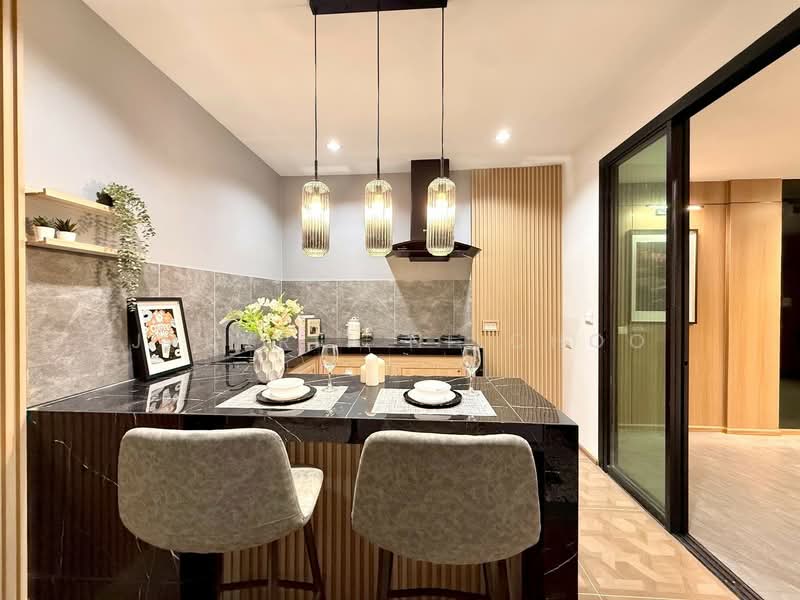 Areeya Mova Kaset-Nawamintr, Bangkok, Soi Moobaan Areeya Mowa, Chorake Bua, Lat Phrao, Bangkok, 3 Bedrooms, 238 sqm, Townhouse For Sale, by Jakkrit Nilchoo, 500257063 - DDproperty.com