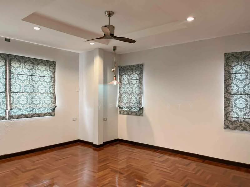 Chaiyaphruek Ramintra, Bangkok, Sukhaphiban 5 Road, Tha Rang, Bang Khen, Bangkok, 4 Bedrooms, 300 sqm, Single Detached House For Sale, by Moneyproperty, 500257074 - DDproperty.com
