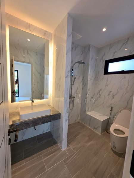 8S0230 Pool villa for sale 13,900,000 baht 4 bedroom 5 bathroom at chalong, Phuket, Chalong, Muang Phuket, Phuket, 4 Bedrooms, 300 sqm, Villa For Sale, by PK LIFE Property, 500257084 - DDproperty.com