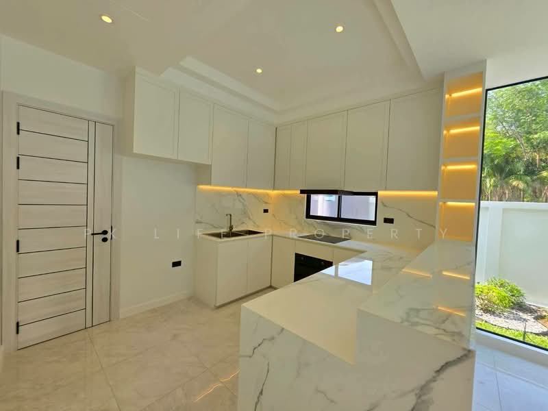 8S0230 Pool villa for sale 13,900,000 baht 4 bedroom 5 bathroom at chalong, ภูเก็ต, ฉลอง, เมืองภูเก็ต, ภูเก็ต, 300 ตร.ม., วิลล่า ขาย, โดย PK LIFE Property, 500257084 - DDproperty.com