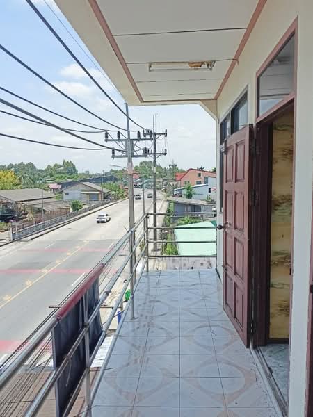 อาคารพาณิชย์เฉลิมพระเกียรติ นครศรีธรรมราช, Nakhon Si Thammarat, Don Tro, Chalermphrakiet, Nakhon Si Thammarat, , 100 sqm, Shophouse For Sale, by The Best Property ปอน, 500257100 - DDproperty.com