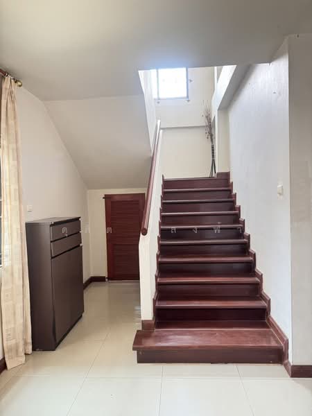 ขายด่วน บ้านเดี่ยวหลังใหญ่ หัวมุม ม.ธารดารา ศรีราชา, Chon Buri (Pattaya), Surasak, Si Racha, Chon Buri (Pattaya), 3 Bedrooms, 200 sqm, Single Detached House For Sale, by Dusit Saengfa, 500257101 - DDproperty.com