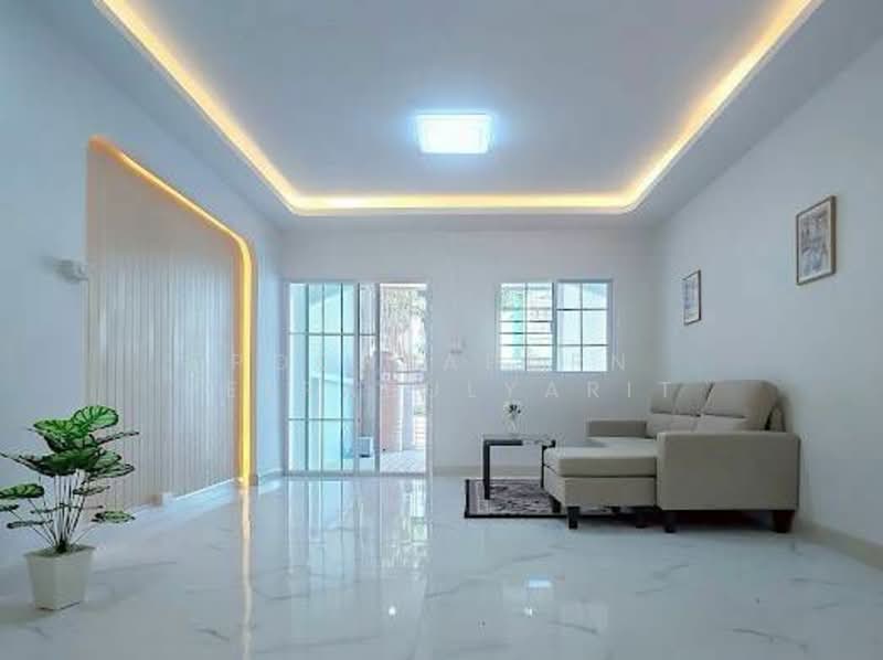 Nunticha Village 2 : หมู่บ้าน นันทิชา 2, Nonthaburi, บางกรวย - ไทรน้อย, Sai Noi, Sai Noi, Nonthaburi, 2 Bedrooms, 136 sqm, Townhouse For Sale, by Poonyaporn Veerabulyarit, 500257106 - DDproperty.com