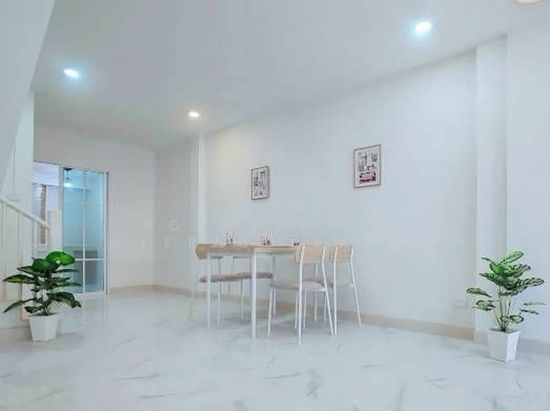 Nunticha Village 2 : หมู่บ้าน นันทิชา 2, Nonthaburi, บางกรวย - ไทรน้อย, Sai Noi, Sai Noi, Nonthaburi, 2 Bedrooms, 136 sqm, Townhouse For Sale, by Poonyaporn Veerabulyarit, 500257106 - DDproperty.com