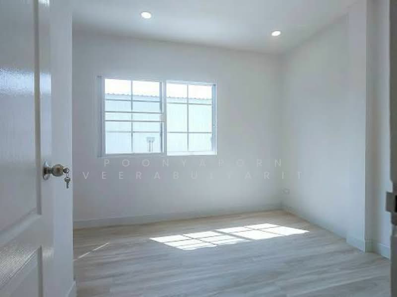 Nunticha Village 2 : หมู่บ้าน นันทิชา 2, นนทบุรี, บางกรวย - ไทรน้อย, ไทรน้อย, ไทรน้อย, นนทบุรี, 136 ตร.ม., ทาวน์เฮ้าส์ ขาย, โดย Poonyaporn Veerabulyarit, 500257106 - DDproperty.com