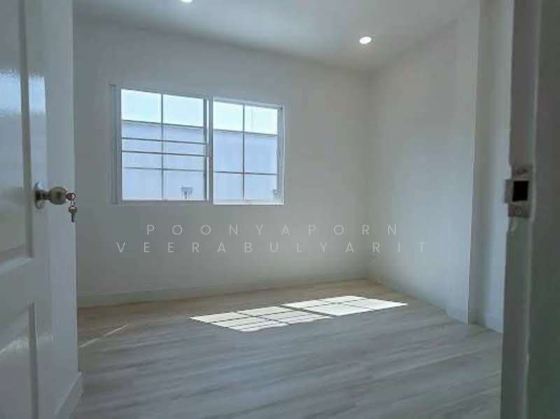 Nunticha Village 2 : หมู่บ้าน นันทิชา 2, Nonthaburi, บางกรวย - ไทรน้อย, Sai Noi, Sai Noi, Nonthaburi, 2 Bedrooms, 136 sqm, Townhouse For Sale, by Poonyaporn Veerabulyarit, 500257106 - DDproperty.com