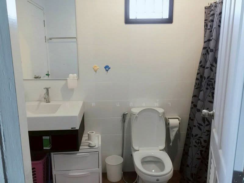ให้เช่าบ้านแฝด ม.มณีรินทร์วิลเลจ หนองมน ชลบุรี, Chon Buri (Pattaya), Saen Suk, Muang Chon Buri, Chon Buri (Pattaya), 3 Bedrooms, 120 sqm, Semi-Detached House (Twin House) For Rent, by Dusit Saengfa, 500257143 - DDproperty.com