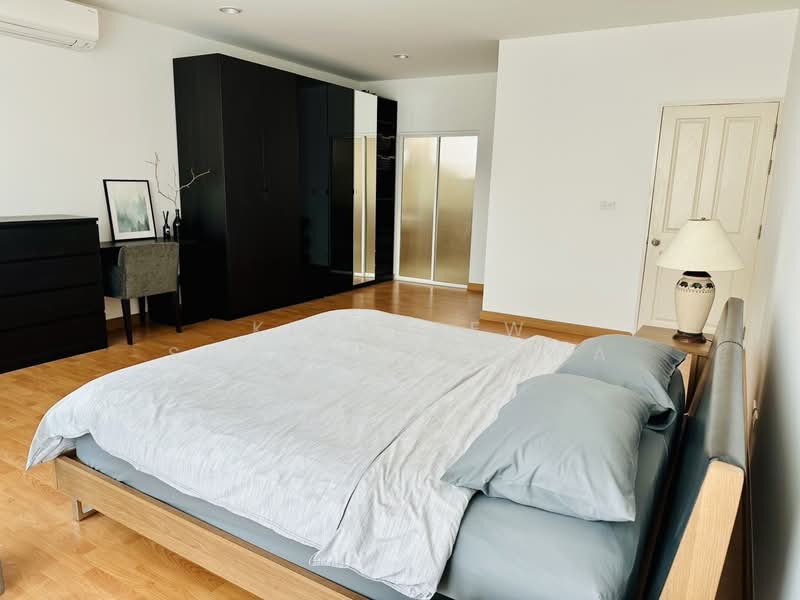 Baan Klang Muang S-Sense Srinakarin, Bangkok, Srinakarin Road, Nong Bon, Prawet, Bangkok, 3 Bedrooms, 167 sqm, Townhouse For Rent, by Kledkaew Suwannpracha, 500257160 - DDproperty.com