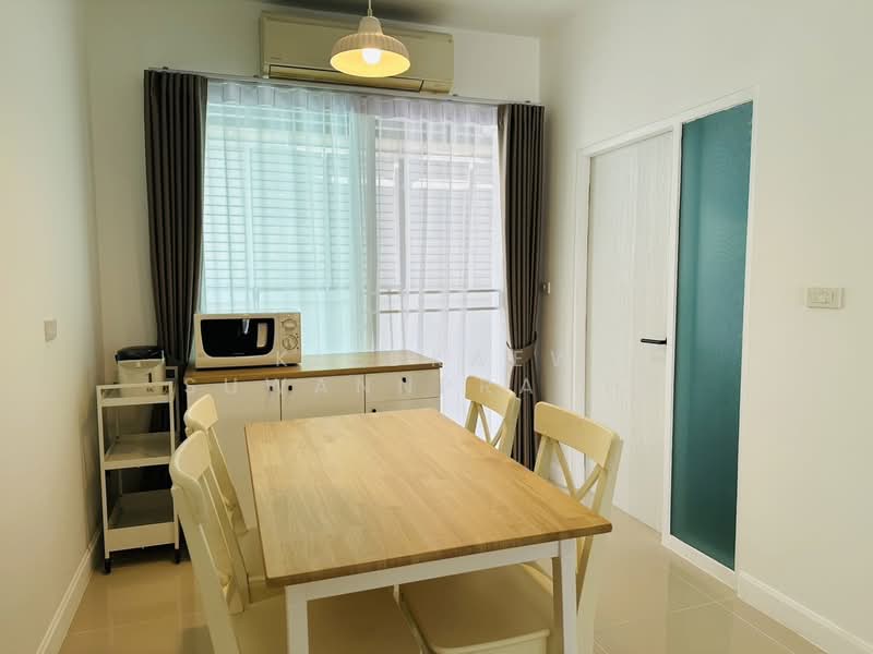 Baan Klang Muang S-Sense Srinakarin, Bangkok, Srinakarin Road, Nong Bon, Prawet, Bangkok, 3 Bedrooms, 167 sqm, Townhouse For Rent, by Kledkaew Suwannpracha, 500257160 - DDproperty.com