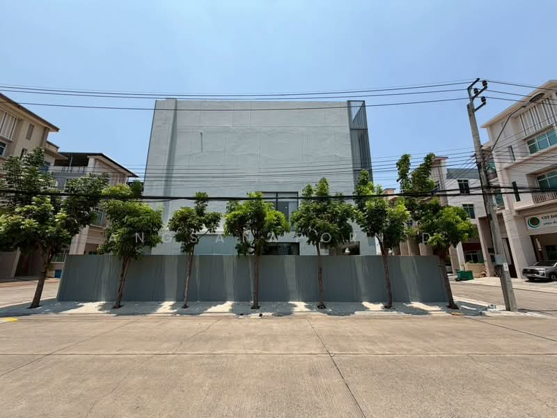 𝐏𝐑𝐄𝐄𝐂𝐇𝐀 รามคำแหง-กรุงเทพกรีฑา, Bangkok, Khlong Song Ton Nun, Lat Krabang, Bangkok, 4 Bedrooms, 400 sqm, Single Detached House For Sale, by Angsanaporn D, 500257165 - DDproperty.com