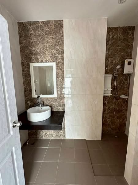 ให้เช่าบ้านเดี่ยว ม.เดอะนิวไลฟ์แอทข้าวหลาม ห้วยกะปิ ชลบุรี, ชลบุรี, ห้วยกะปิ, เมืองชลบุรี, ชลบุรี, 150 ตร.ม., บ้านเดี่ยว ให้เช่า, โดย ดุสิต แสงฟ้า, 500257191 - DDproperty.com