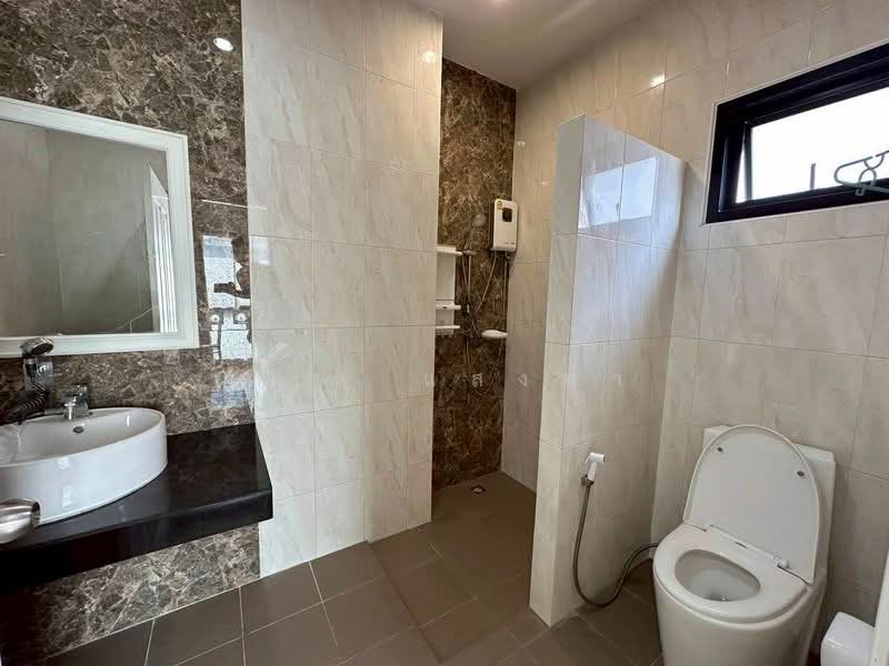 ให้เช่าบ้านเดี่ยว ม.เดอะนิวไลฟ์แอทข้าวหลาม ห้วยกะปิ ชลบุรี, Chon Buri (Pattaya), Huai Kapi, Muang Chon Buri, Chon Buri (Pattaya), 3 Bedrooms, 150 sqm, Single Detached House For Rent, by Dusit Saengfa, 500257191 - DDproperty.com