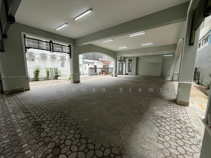 Office Building Asoke Sukhumvit 19, Bangkok, สุขุมวิท, Thawi Watthana, Thawi Watthana, Bangkok, , 485 sqm, Office Space For Sale, by Chidaphar Beawlek, 500257212 - DDproperty.com