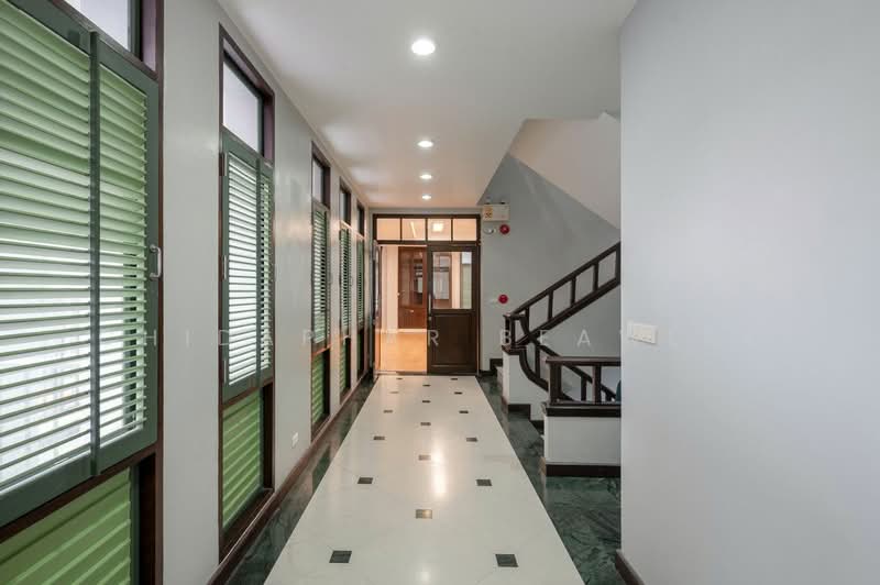 Office Building Asoke Sukhumvit 19, Bangkok, สุขุมวิท, Thawi Watthana, Thawi Watthana, Bangkok, , 485 sqm, Office Space For Sale, by Chidaphar Beawlek, 500257212 - DDproperty.com