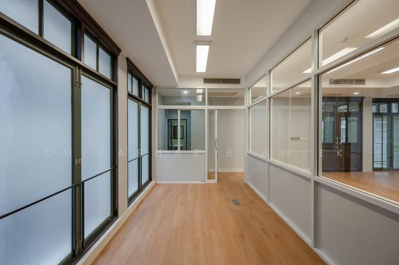 Office Building Asoke Sukhumvit 19, Bangkok, สุขุมวิท, Thawi Watthana, Thawi Watthana, Bangkok, , 485 sqm, Office Space For Sale, by Chidaphar Beawlek, 500257212 - DDproperty.com