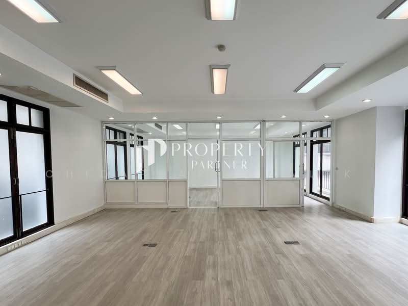 Office Building Asoke Sukhumvit 19, Bangkok, สุขุมวิท, Thawi Watthana, Thawi Watthana, Bangkok, , 485 sqm, Office Space For Sale, by Chidaphar Beawlek, 500257212 - DDproperty.com
