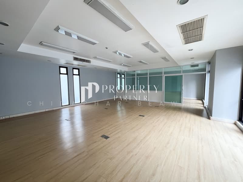 Office Building Asoke Sukhumvit 19, Bangkok, สุขุมวิท, Thawi Watthana, Thawi Watthana, Bangkok, , 485 sqm, Office Space For Sale, by Chidaphar Beawlek, 500257212 - DDproperty.com