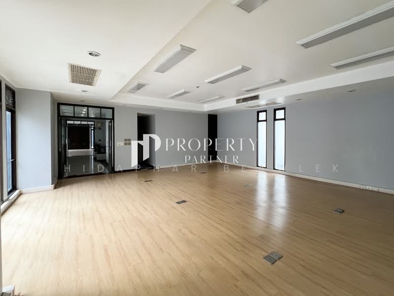 Office Building Asoke Sukhumvit 19, Bangkok, สุขุมวิท, Thawi Watthana, Thawi Watthana, Bangkok, , 485 sqm, Office Space For Sale, by Chidaphar Beawlek, 500257212 - DDproperty.com