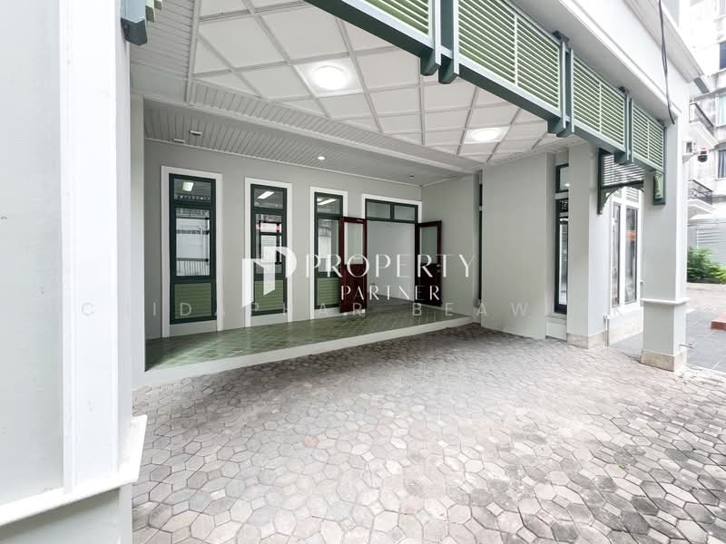 Office Building Asoke Sukhumvit 19, Bangkok, สุขุมวิท, Thawi Watthana, Thawi Watthana, Bangkok, , 485 sqm, Office Space For Sale, by Chidaphar Beawlek, 500257212 - DDproperty.com