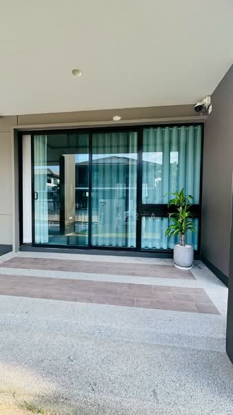 Burasiri Bangna, Samut Prakan, 88 Rattanarat Road, Bang Sao Thong, Bang Sao Thong, Samut Prakan, 5 Bedrooms, 296 sqm, Single Detached House For Sale, by Jintarat Peerapatdit, 500257219 - DDproperty.com