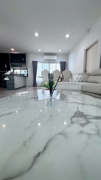 Burasiri Bangna : บุราสิริ บางนา, สมุทรปราการ, 88 ถนน รัตนราช, บางเสาธง, บางเสาธง, สมุทรปราการ, 296 ตร.ม., บ้านเดี่ยว ขาย, โดย Jintarat Peerapatdit, 500257219 - DDproperty.com