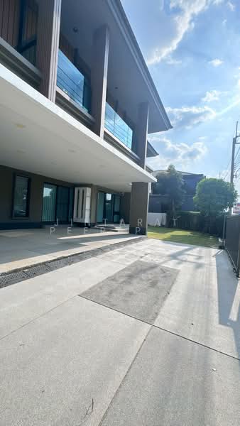 Burasiri Bangna, Samut Prakan, 88 Rattanarat Road, Bang Sao Thong, Bang Sao Thong, Samut Prakan, 5 Bedrooms, 296 sqm, Single Detached House For Sale, by Jintarat Peerapatdit, 500257219 - DDproperty.com