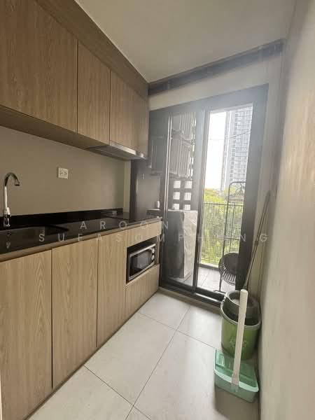 Chambers On-Nut Station, Bangkok, Soi Sukhumvit 81, Sukhumvit Road, Phra Kanong Nua, Watthana, Bangkok, 1 Bedroom, 27 sqm, Condo For Rent, by Aroonrat Sueasomphong, 500257239 - DDproperty.com