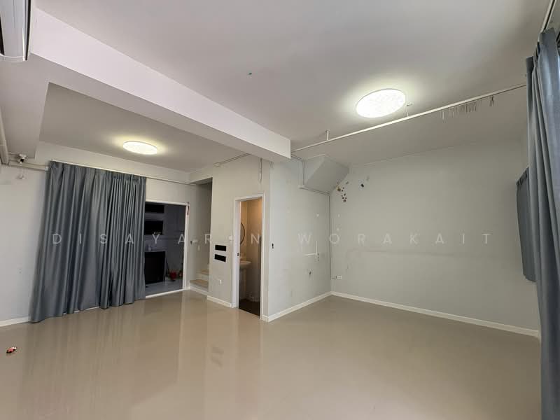 Gusto Town Home Petkasem - Thaweewattana, Bangkok, Soi Thaweewattana 9, Thaweewattana Road, Thawi Watthana, Thawi Watthana, Bangkok, 2 Bedrooms, 76 sqm, Townhouse For Sale, by Disayarin Worakait, 500257246 - DDproperty.com