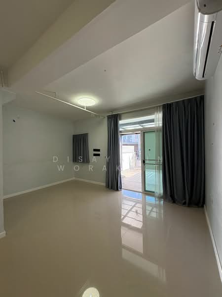 Gusto Town Home Petkasem - Thaweewattana, Bangkok, Soi Thaweewattana 9, Thaweewattana Road, Thawi Watthana, Thawi Watthana, Bangkok, 2 Bedrooms, 76 sqm, Townhouse For Sale, by Disayarin Worakait, 500257246 - DDproperty.com
