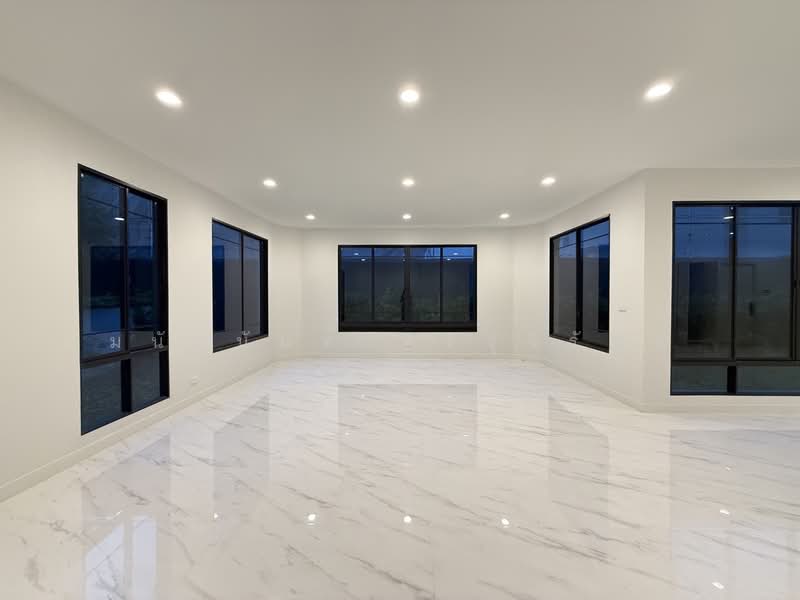 Setthasiri Wongwaen-Chatuchot, Bangkok, 1353 Sam Wa Tawan Tok, Sam Wa Tawan Tok, Khlong Sam Wa, Bangkok, 5 Bedrooms, 500 sqm, Single Detached House For Sale, by มนัสนันท์ สิริรุจิรัตน์, 500257257 - DDproperty.com