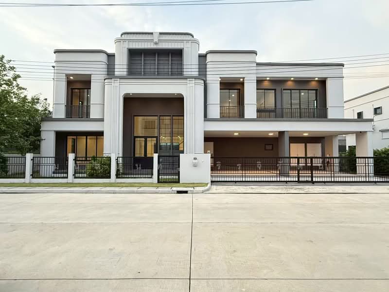 Setthasiri Wongwaen-Chatuchot, Bangkok, 1353 Sam Wa Tawan Tok, Sam Wa Tawan Tok, Khlong Sam Wa, Bangkok, 5 Bedrooms, 500 sqm, Single Detached House For Sale, by มนัสนันท์ สิริรุจิรัตน์, 500257257 - DDproperty.com