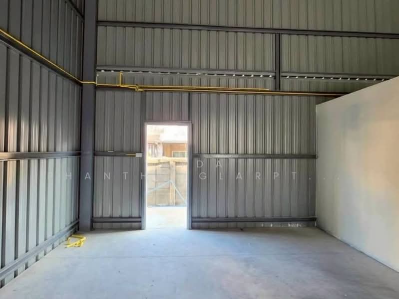 Chokchai 4 warehouse near expressway near electric train, Bangkok, Lat Phrao, Lat Phrao, Bangkok, , 327 sqm, Warehouse/Factory For Rent, by Tida phanthonglarptawee, 500257270 - DDproperty.com