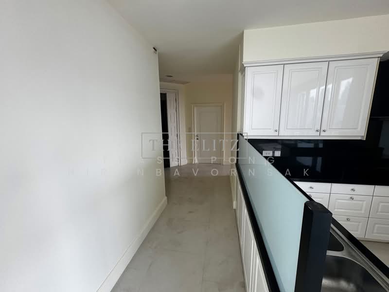 Royce Private Residences, Bangkok, 61 Soi Sukhumvit 31, Khlongtoei Nua, Watthana, Bangkok, 2 Bedrooms, 111 sqm, Condo For Sale, by Thassapong Hirunbavornsak, 500257304 - DDproperty.com