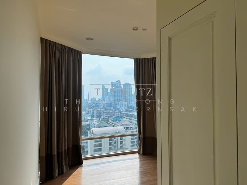 Royce Private Residences : รอย์ช ไพรเวท เรสซิเดนซ์ส, กรุงเทพ, 61 ซอยสุขุมวิท 31, คลองเตยเหนือ, วัฒนา, กรุงเทพ, 111 ตร.ม., คอนโด ขาย, โดย Thassapong Hirunbavornsak, 500257304 - DDproperty.com