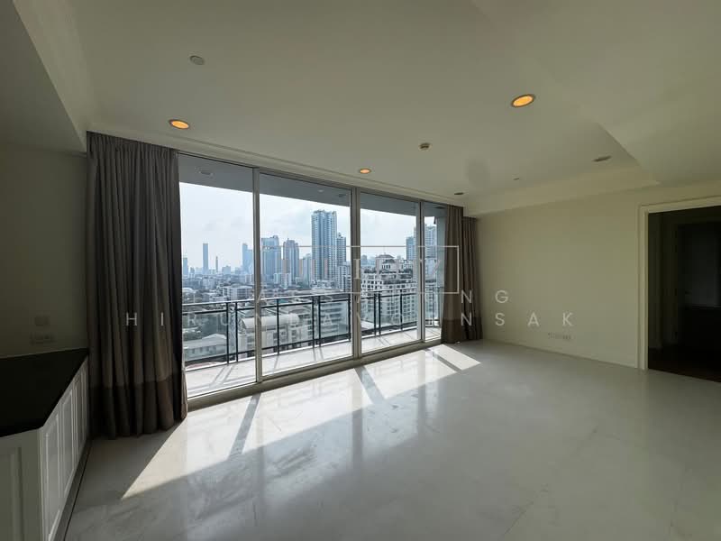 Royce Private Residences : รอย์ช ไพรเวท เรสซิเดนซ์ส, กรุงเทพ, 61 ซอยสุขุมวิท 31, คลองเตยเหนือ, วัฒนา, กรุงเทพ, 111 ตร.ม., คอนโด ขาย, โดย Thassapong Hirunbavornsak, 500257304 - DDproperty.com