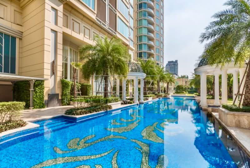 Royce Private Residences, Bangkok, 61 Soi Sukhumvit 31, Khlongtoei Nua, Watthana, Bangkok, 2 Bedrooms, 111 sqm, Condo For Sale, by Thassapong Hirunbavornsak, 500257304 - DDproperty.com