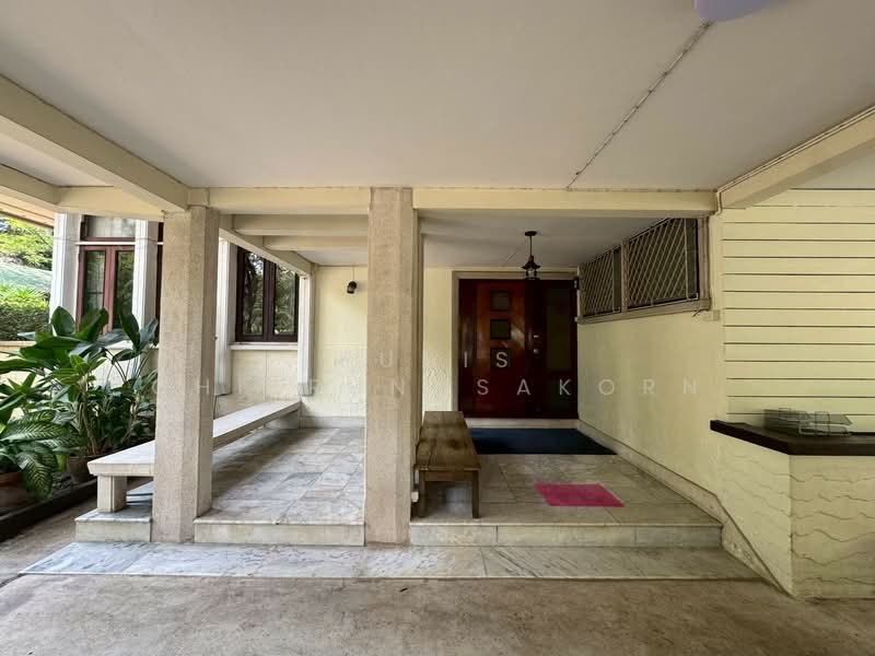 บ้านเดี่ยว 2 ชั้นให้เช่า | อารีย์ – ราชครู, กรุงเทพ, พญาไท, พญาไท, กรุงเทพ, 400 ตร.ม., ตึกแถว-อาคารพาณิชย์ ให้เช่า, โดย Pudis Chitrungsakorn, 500257306 - DDproperty.com