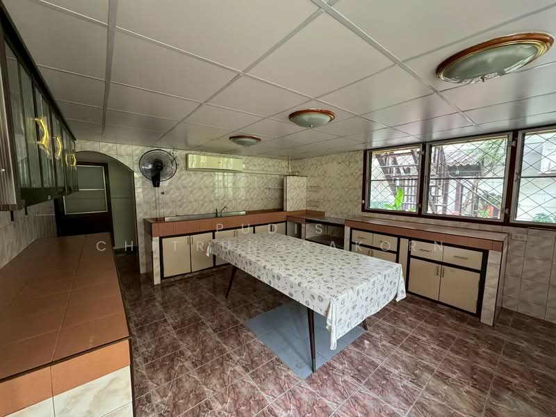 บ้านเดี่ยว 2 ชั้นให้เช่า | อารีย์ – ราชครู, กรุงเทพ, พญาไท, พญาไท, กรุงเทพ, 400 ตร.ม., ตึกแถว-อาคารพาณิชย์ ให้เช่า, โดย Pudis Chitrungsakorn, 500257306 - DDproperty.com