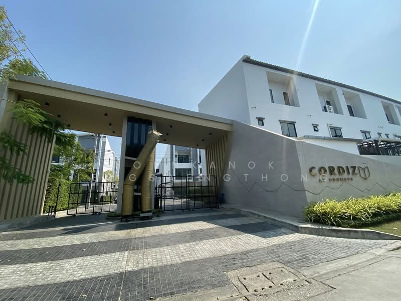 Cordiz at Udomsuk, Bangkok, Udomsuk Road, Soi 39, Bang Chak, Phra Khanong, Bangkok, 3 Bedrooms, 200 sqm, Townhouse For Rent, by Kornkanok Liengsaengthong, 500257317 - DDproperty.com