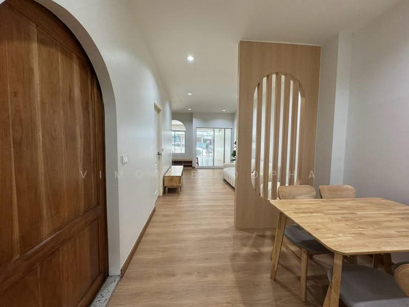 หมู่บ้านอมรพันธ์ ลาดพร้าววังหิน74, Bangkok, Lat Phrao, Bangkok, 3 Bedrooms, 100 sqm, Townhouse For Sale, by Vimon Boodpha, 500257346 - DDproperty.com