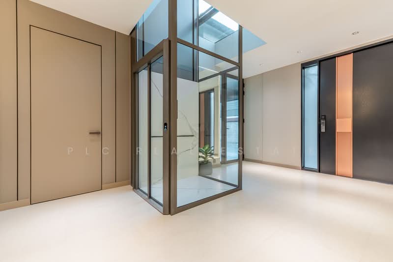 ขายวิลล่าหรู 6 ห้องนอนพร้อมสระว่ายน้ำส่วนตัว ที่ นาจอมเทียน พัทยา, ชลบุรี, บางละมุง, บางละมุง, ชลบุรี, 700 ตร.ม., วิลล่า ขาย, โดย PLC real estate, 500257360 - DDproperty.com