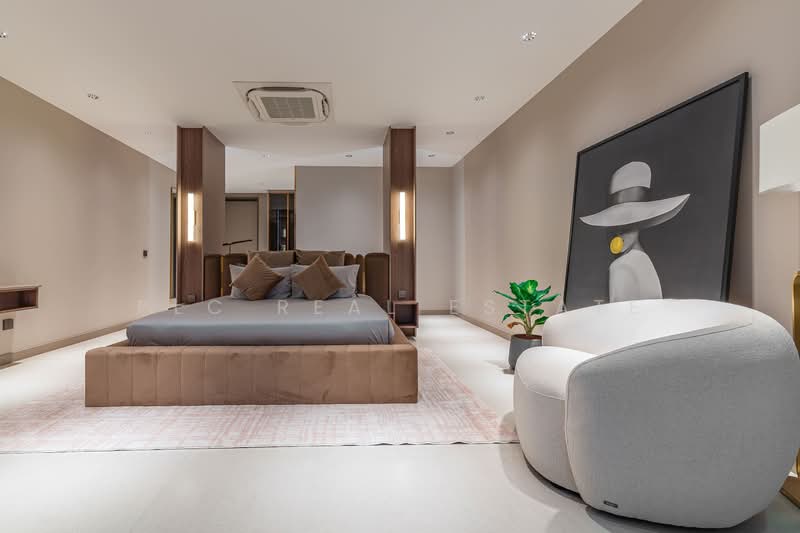 6 Bedroom Luxury Pool Villa for Sale in Na Jomtien Pattaya, Bang Lamung, Bang Lamung (Pattaya), Chon Buri (Pattaya), 7 Bedrooms, 700 sqm, Villa For Sale, by PLC real estate, 500257360 - DDproperty.com