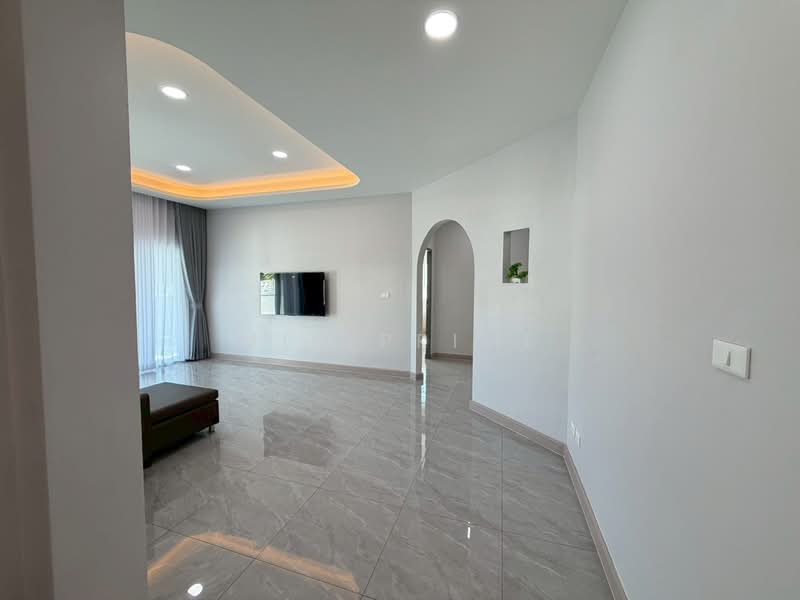 Baan Suan Yu Charoen 5, Phuket, Pa Khlok, Thalang, Phuket, 3 Bedrooms, 348 sqm, Semi-Detached House (Twin House) For Rent, by Min Prime, 500257367 - DDproperty.com