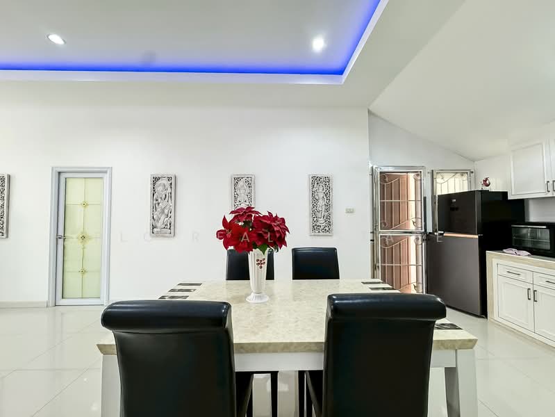 House for Sale in Siam Country Club East Pattaya 3 Bedroom, Chon Buri (Pattaya), Bang Lamung, Bang Lamung (Pattaya), Chon Buri (Pattaya), 3 Bedrooms, 170 sqm, Single Detached House For Sale, by PLC real estate, 500257368 - DDproperty.com