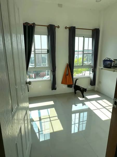 บ้านสร้างขายนอกโครงการ, Chon Buri (Pattaya), Thung Suk La, Si Racha, Chon Buri (Pattaya), 3 Bedrooms, 120 sqm, Townhouse For Sale, by นเรศ สืบสิมมา, 500257428 - DDproperty.com